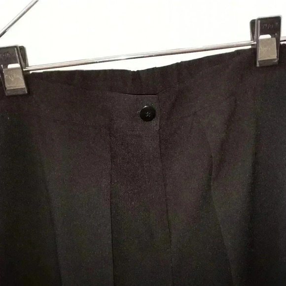 CAPRI SKORT  BY MARK BLACK - Picture 2 of 7